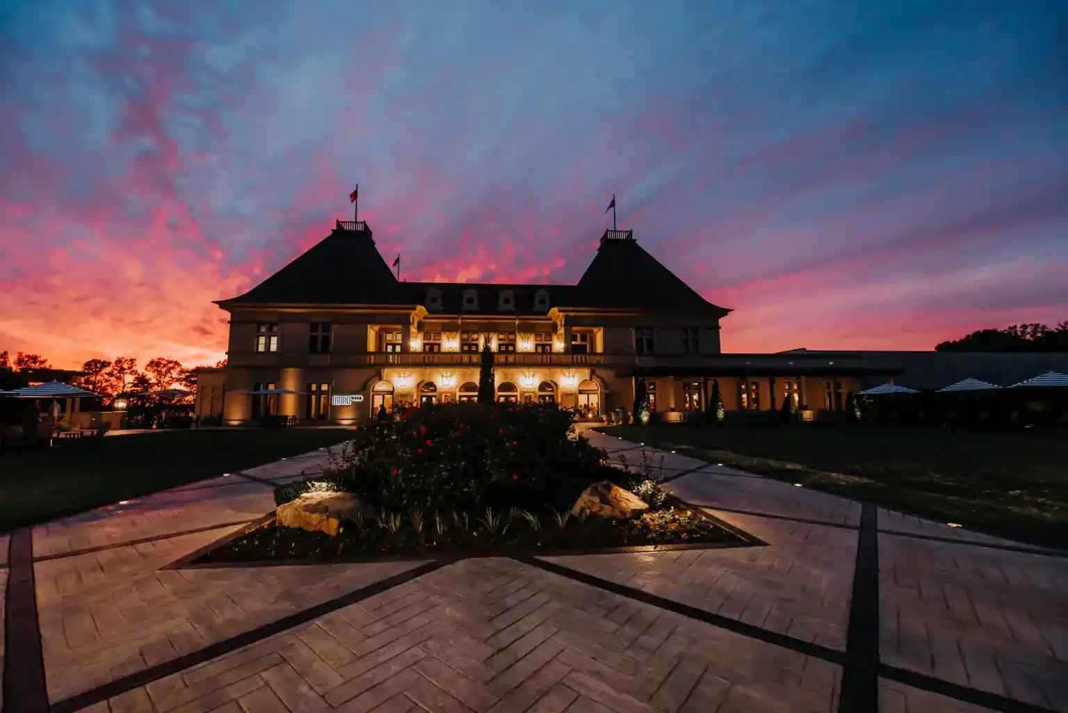 Commercial Outdoor Lighting Solutions 