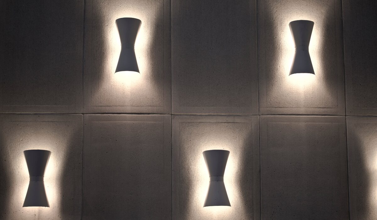 repair vs replacement outdoor lighting