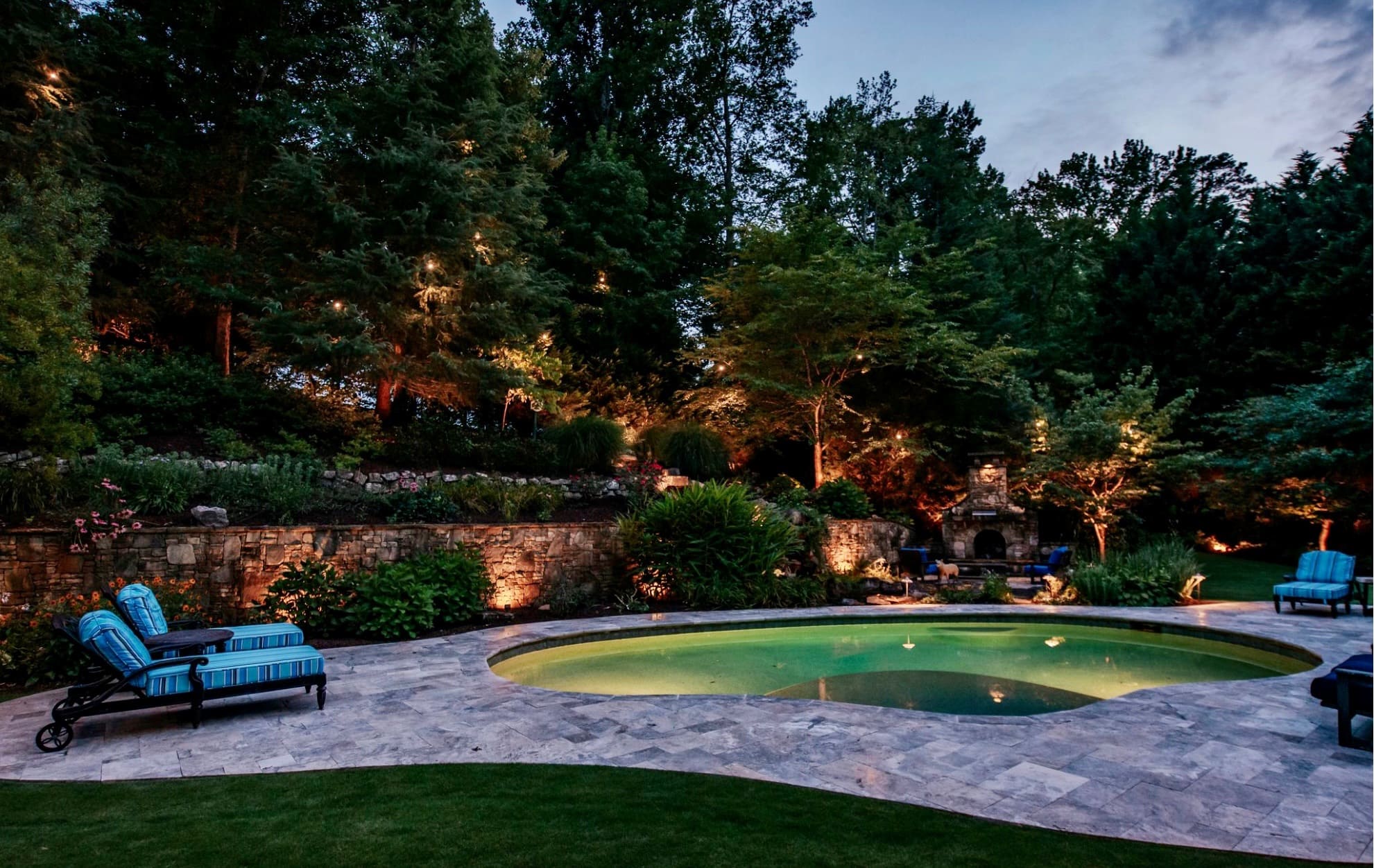 The Role of Landscape Lighting in Attracting Customers to Your Business