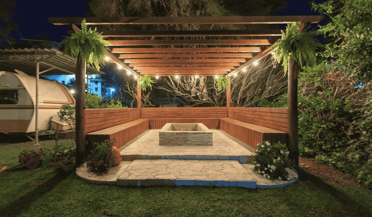 Professional Deck Lighting Installation: Restaurants, Offices & Venues