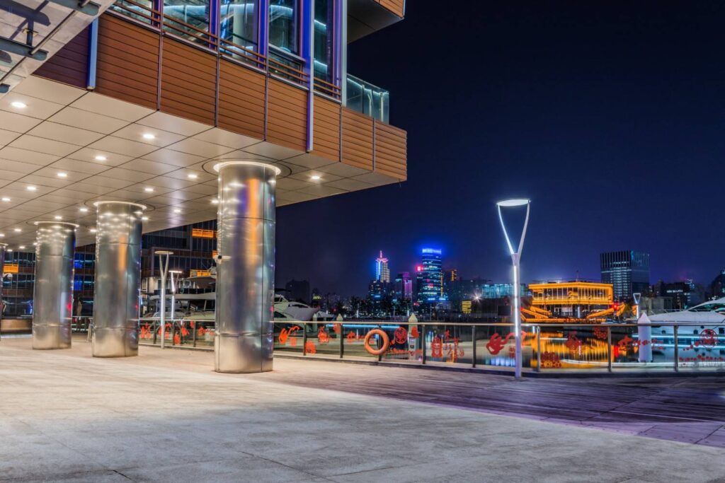 Residential and Commercial Outdoor Lighting